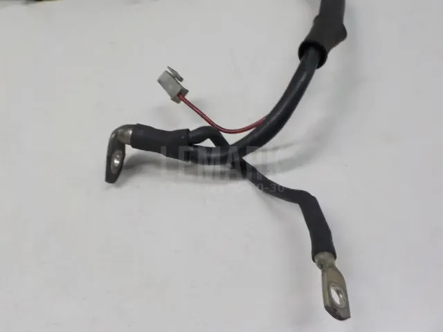 Клемма аккумулятора плюс для  Audi 100/200 [43] 0-1983