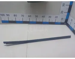 Уплотнитель двери