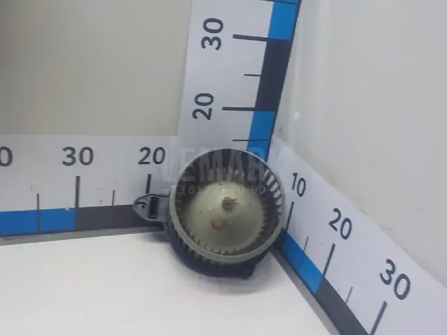 Моторчик отопителя