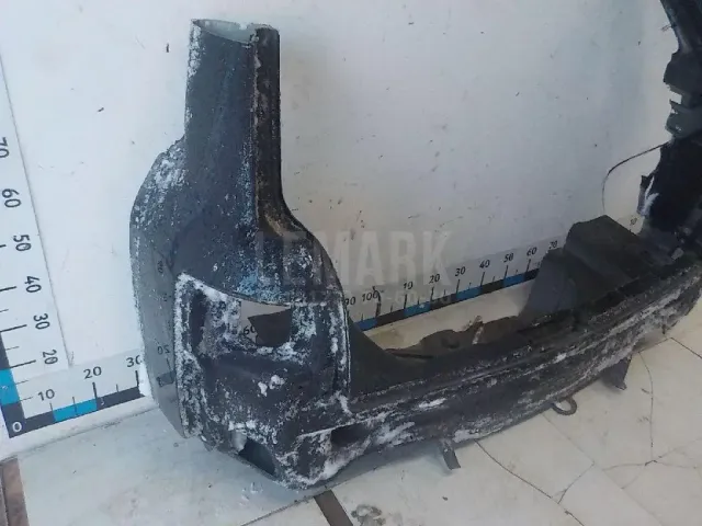 Панель задняя