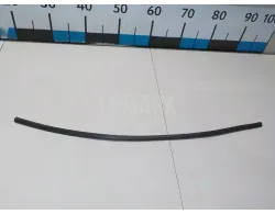 Уплотнитель капота