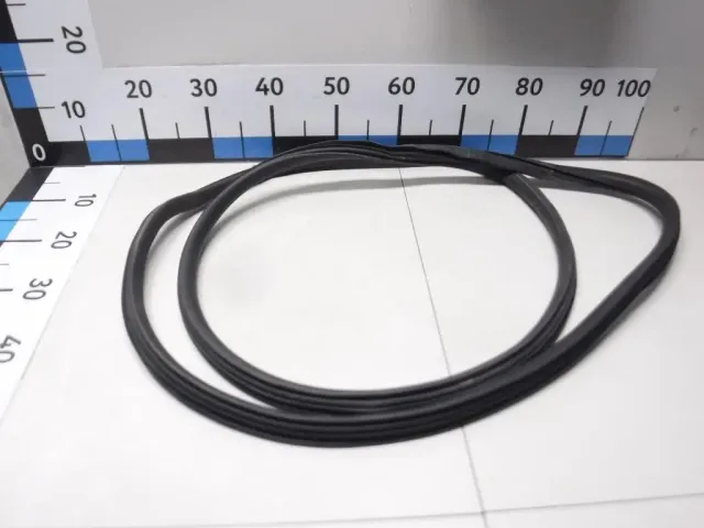 Уплотнитель (внутри) для  Changan CS75PLUS 2019