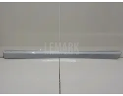 Молдинг задней левой двери