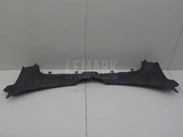 Кожух замка капота для  Dodge Intrepid 1998-2004