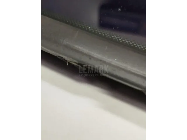 Стекло кузовное глухое левое