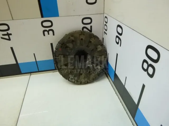 Опора задней пружины верхняя