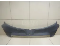 Кожух замка капота