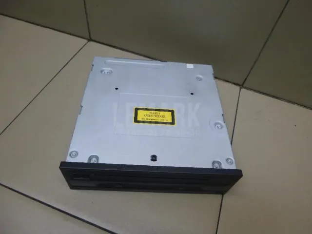 Проигрыватель CD/DVD