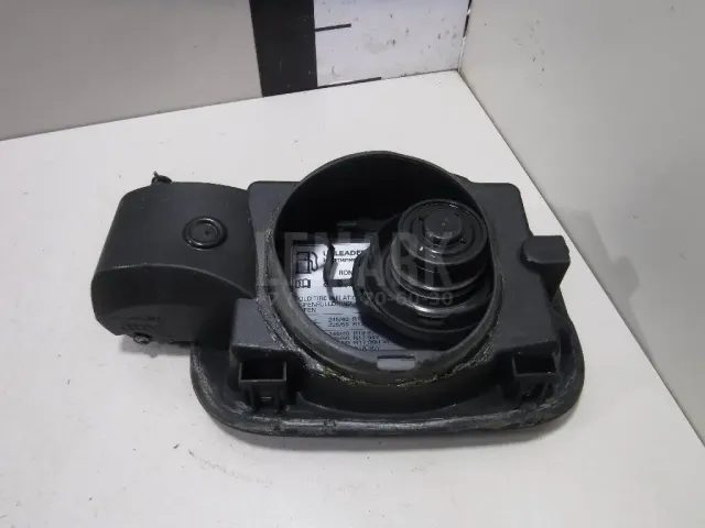Лючок бензобака для  Chevrolet Evanda 2004-2006