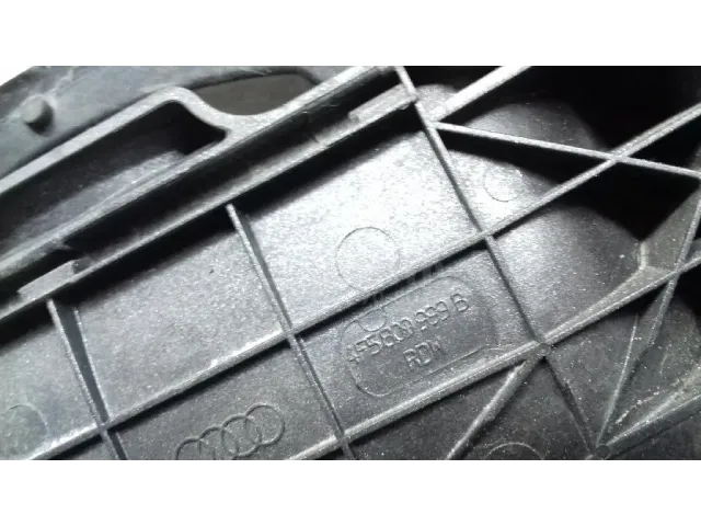 Ниша лючка бензобака для  Chevrolet Evanda 2004-2006