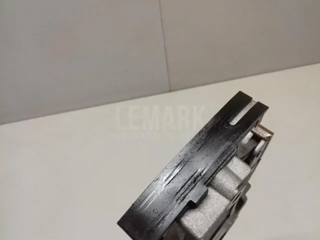 Натяжитель цепи