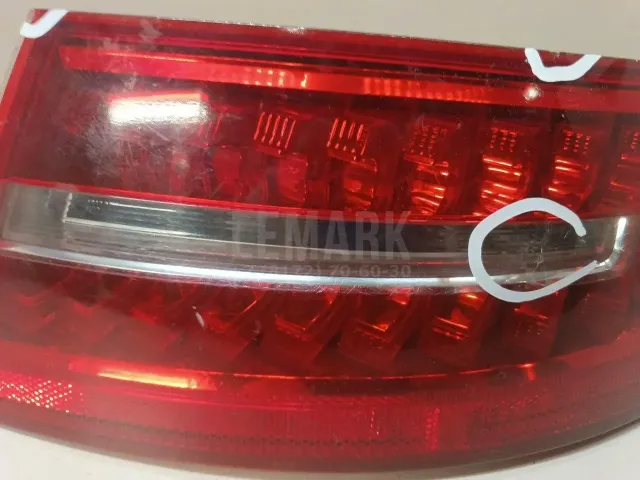 Фонарь задний наружный правый для  Audi Q7 [4L] 2005-2015