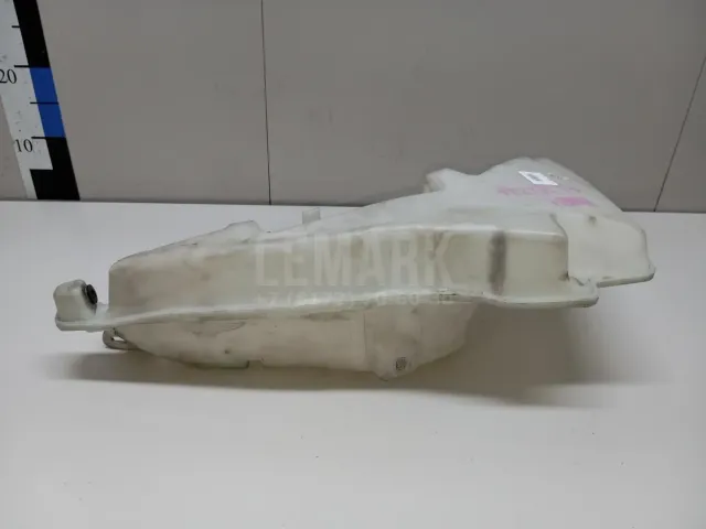 Бачок омывателя лобового стекла для  BMW 2-serie F22/F23/F87 2013-2020