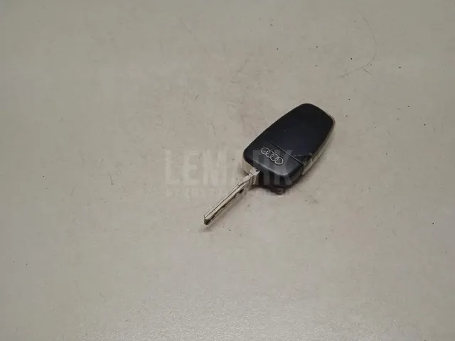 Ключ зажигания