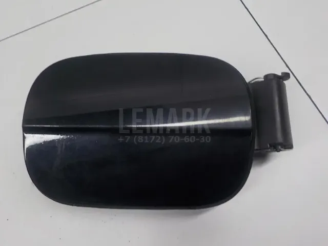 Ниша лючка бензобака для  Ford Fiesta 2008-2019