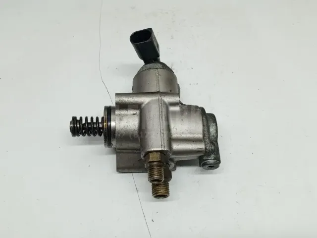 Насос (ТНВД) бензиновый для  Audi 80/90 [B3] 1986-1991
