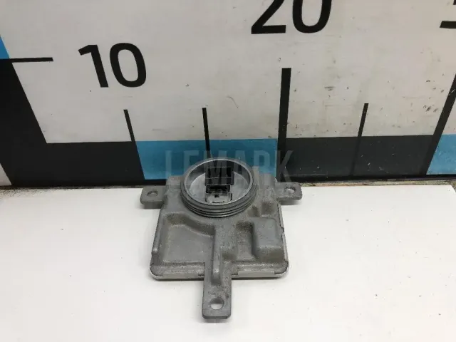 Блок ксеноновой лампы для  BAW M7 2022