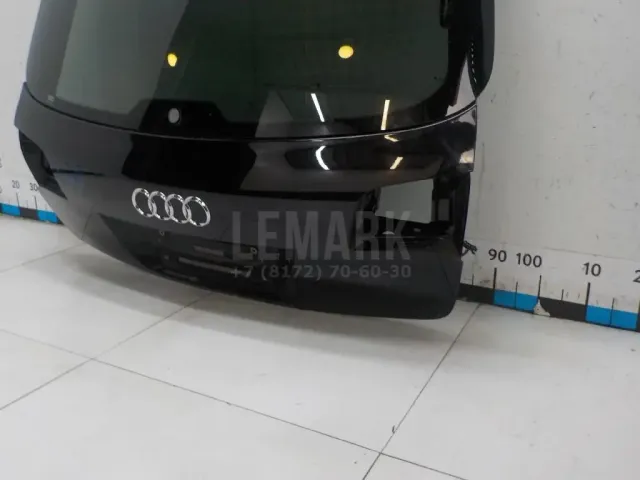 Дверь багажника со стеклом