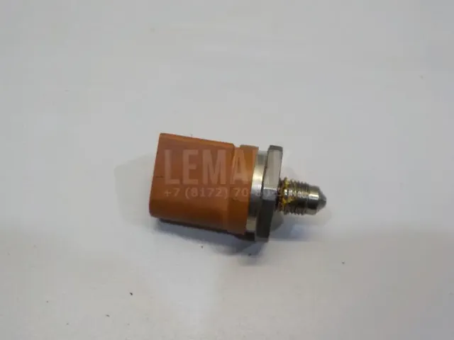 Датчик давления топлива