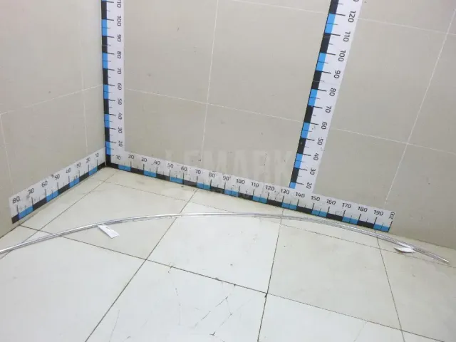 Молдинг крыши правый