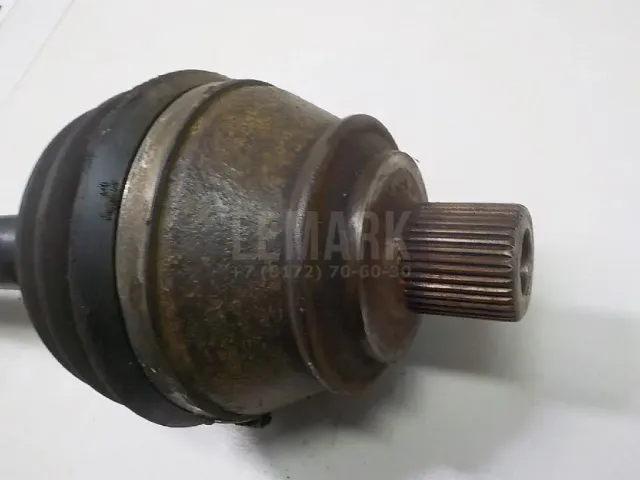 Полуось передняя правая
