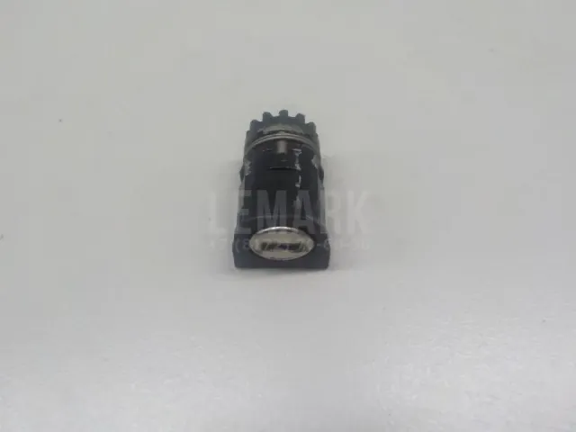 Вставка замка двери для  Audi A4 [B6] 2000-2004