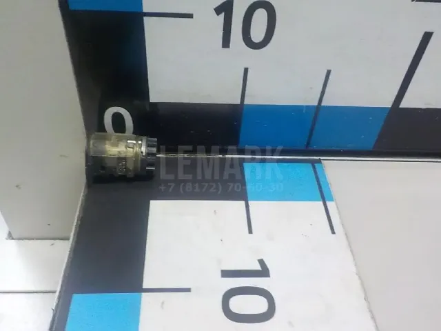 Вставка замка двери