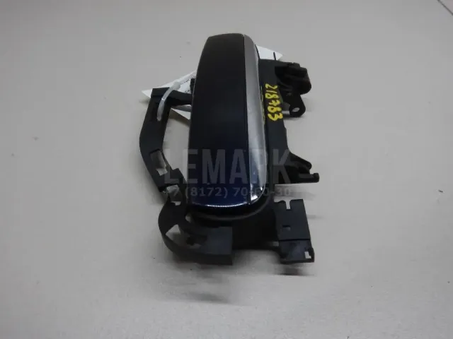 Ручка двери задней наружная правая для  Ford Kuga 2008-2012