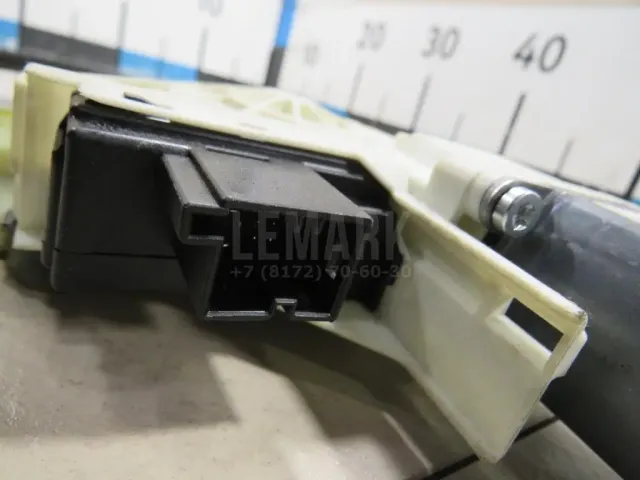 Стеклоподъемник электр. задний правый для  Ford Mondeo V 2015-2022