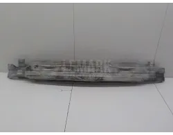 Усилитель переднего бампера