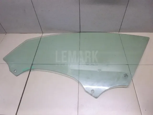 Стекло двери передней левой для  BMW X3 G01/F97 2017-2024