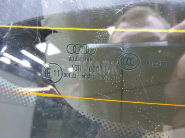 Дверь багажника со стеклом для  Ford Focus I 1998-2005