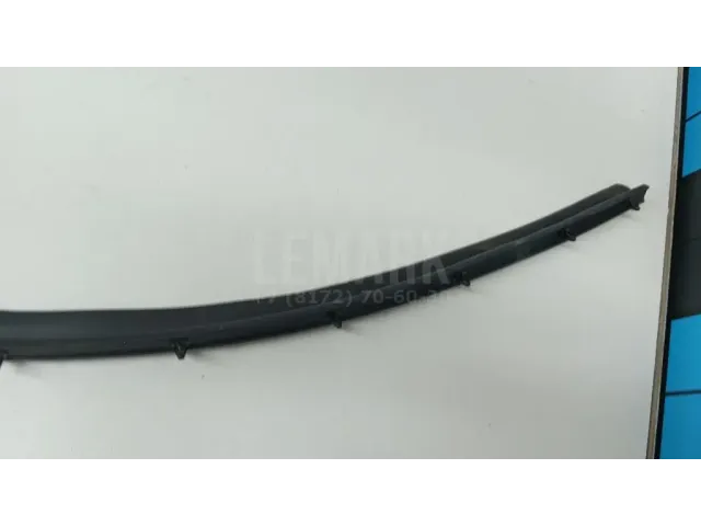Уплотнитель двери для  Haval H7 2024