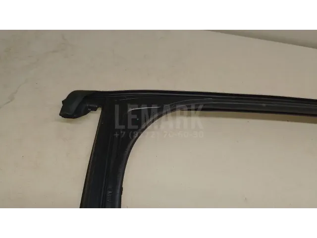 Уплотнитель стекла двери для  Chery Bonus (A13) 2011-2014