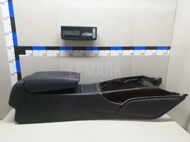Подлокотник для  BAIC X55 2022