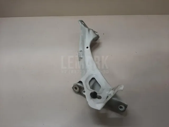 Кронштейн крепления крыла для  Ford Ranger 2006-2012