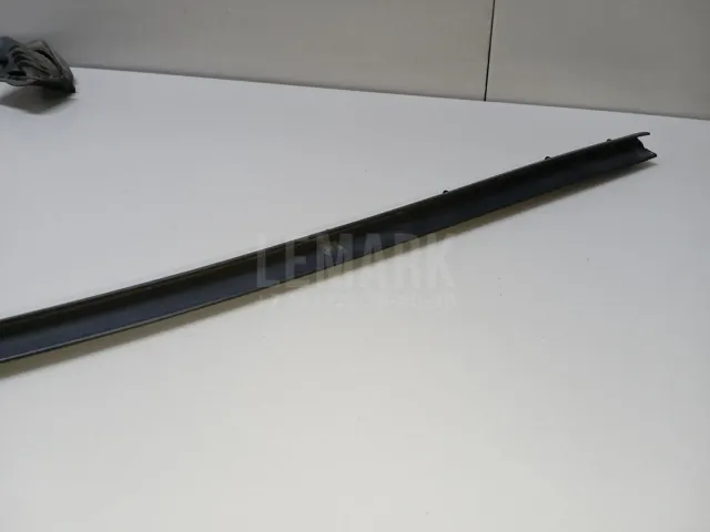 Уплотнитель двери для  Exeed TXL (M32T) 2019