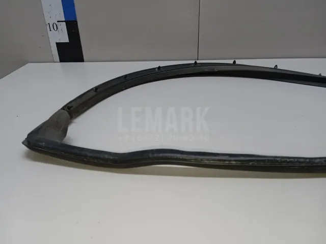 Уплотнитель двери для  Exeed TXL (M32T) 2019