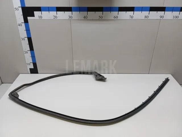 Уплотнитель двери для  Exeed TXL (M32T) 2019