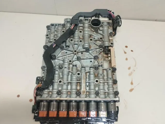 Блок клапанов для  Chevrolet Evanda 2004-2006