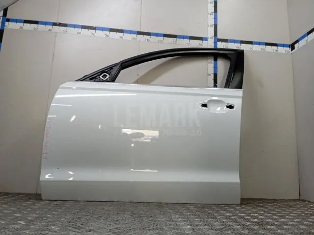 Дверь передняя левая для  Ford America Escape II 2007-2012