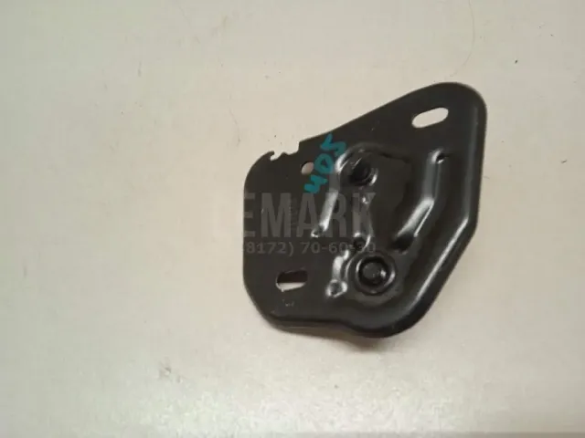 Ответная часть замка капота для  Ford Focus I 1998-2005