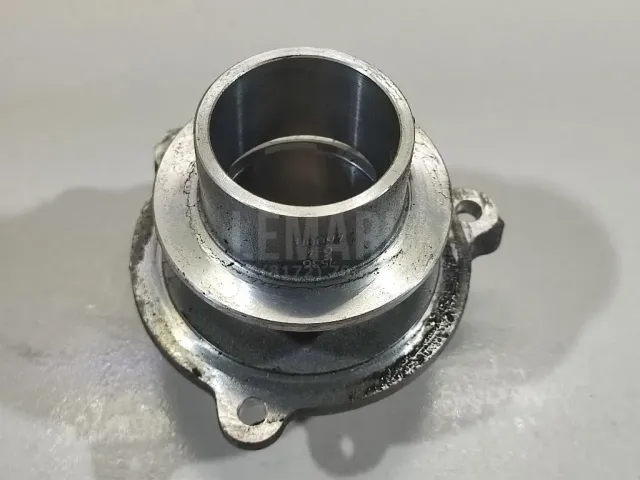 Фланец для  Dongfeng