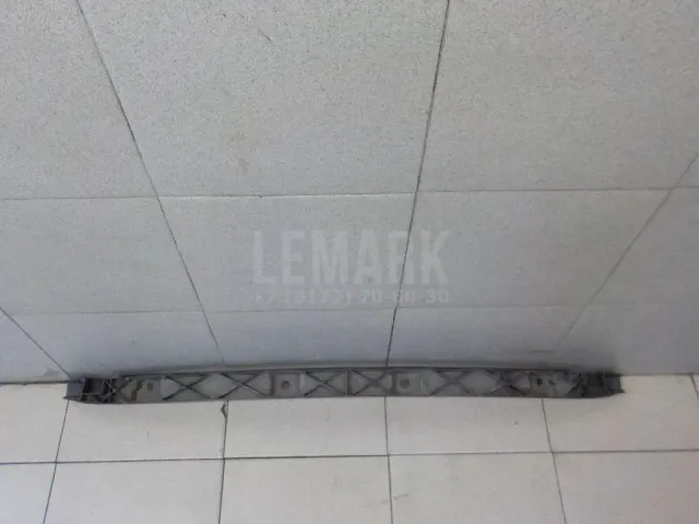 Кронштейн заднего бампера