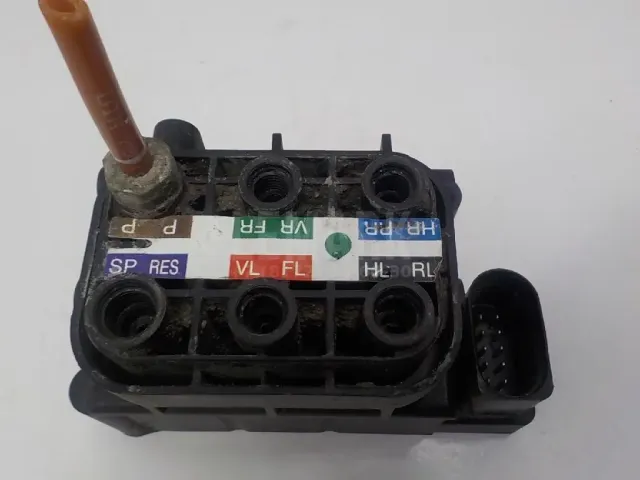 Блок клапанов для  DAF 95 1987-1998