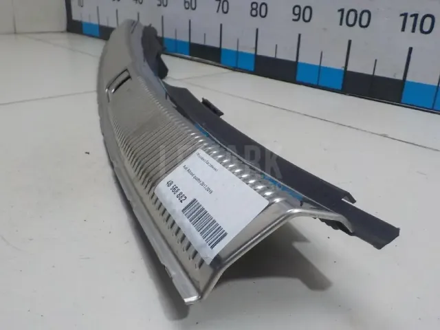 Обшивка багажника