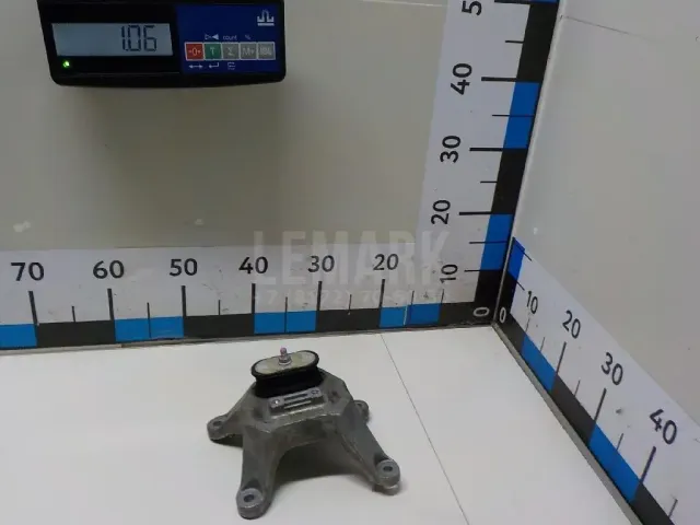 Опора КПП задняя