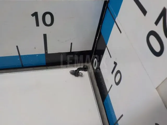 Штуцер прокачки тормозов