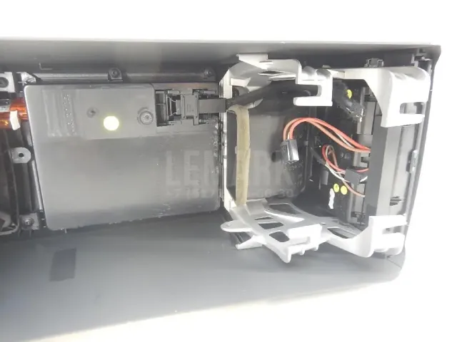 Подлокотник для  Ford Transit/Tourneo Connect 2002-2013