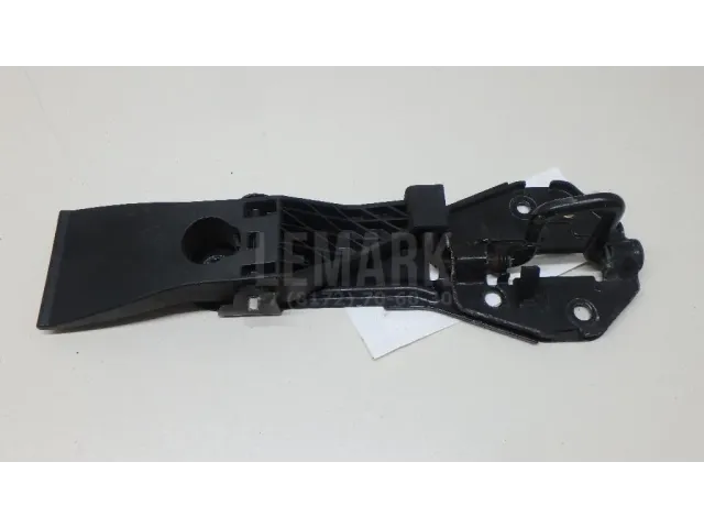 Крючок капота для  Chery Tiggo 8 Pro (T1A) 2021